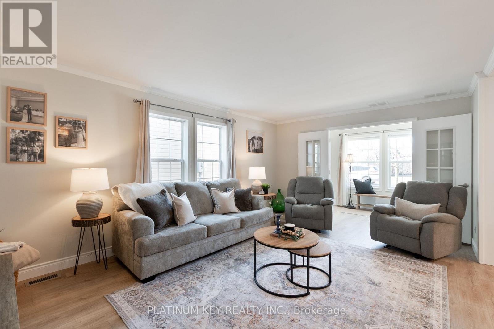 16 LINDSAY DRIVE - 7