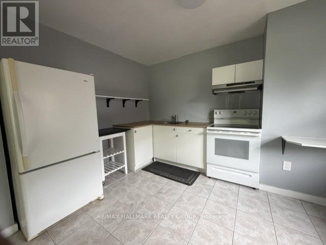 3 Bed, 1 Bath House for Rent in Ottawa – 1 – 98 DONALD STREET, Ottawa – MLS# X13490908 - Image 8
