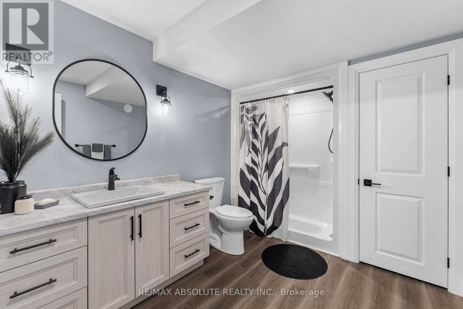 323 FORESTVIEW CRESCENT - 15