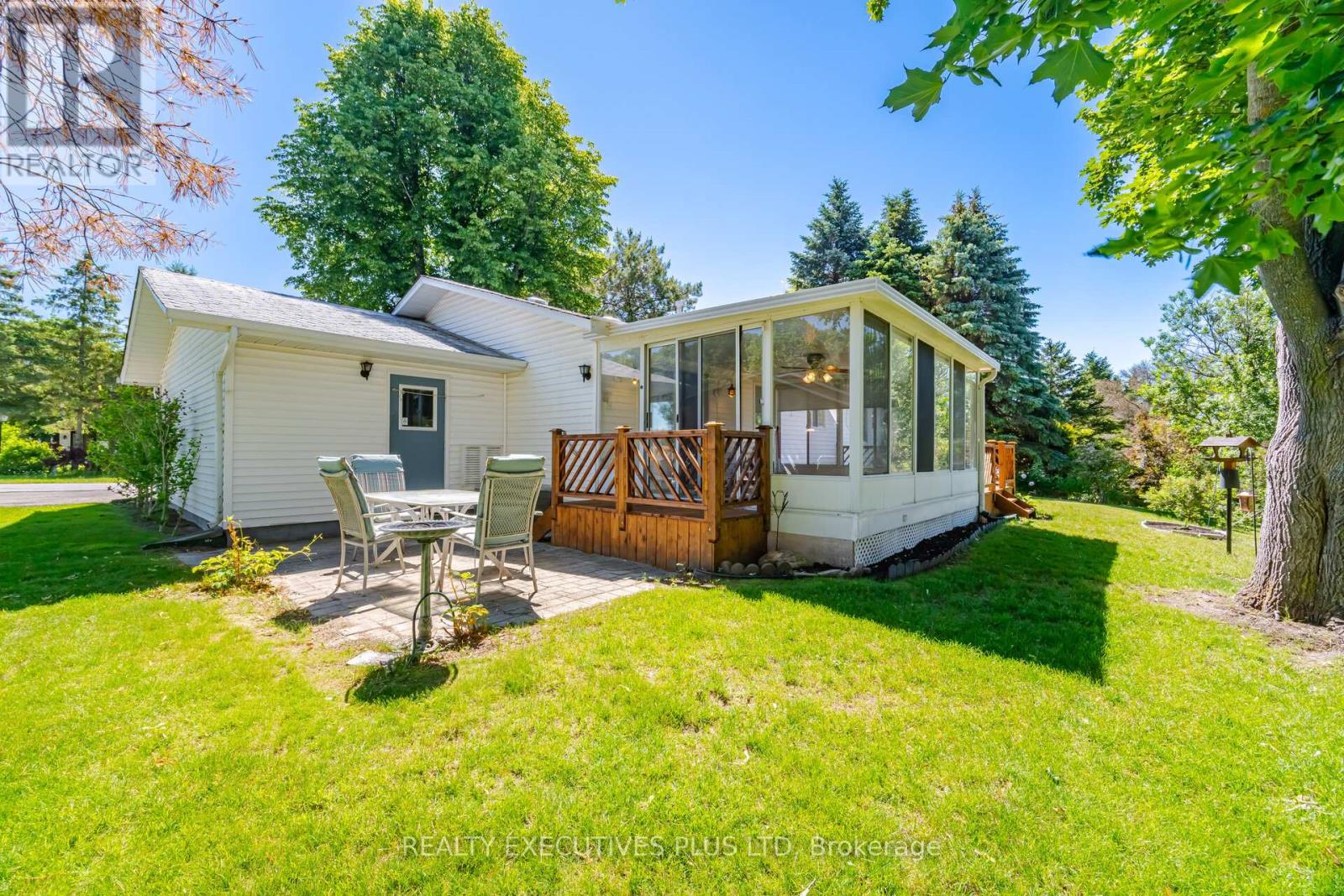 14 BUTTERNUT COURT - 28