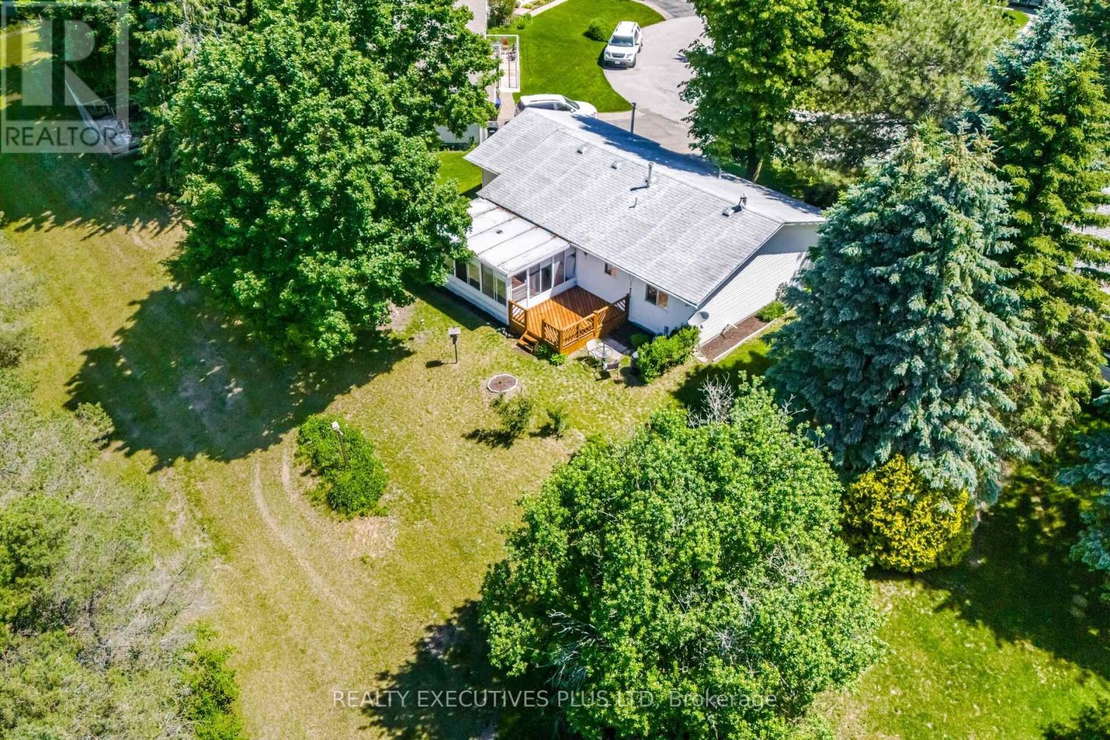 14 BUTTERNUT COURT - 31