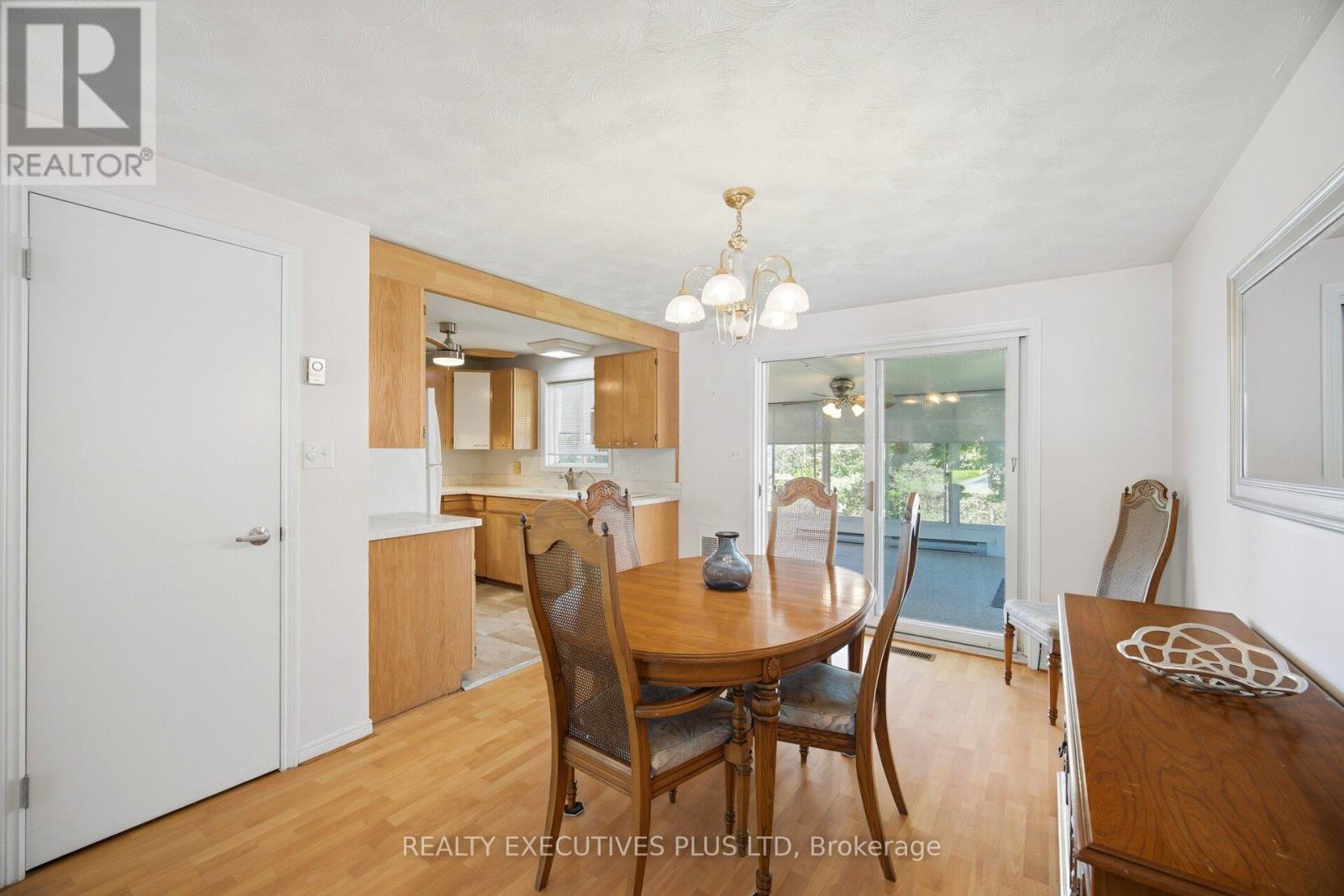 14 BUTTERNUT COURT - 14