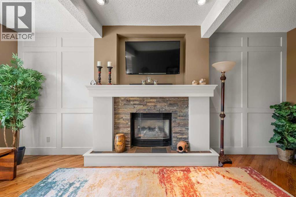 Gas fireplace