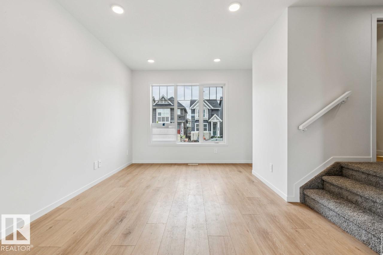 8128 228 ST NW - 5