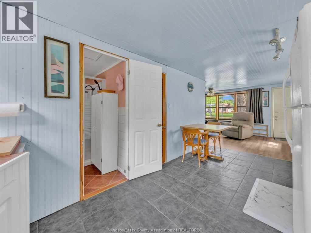 126 PLEASURE BEACH - 21