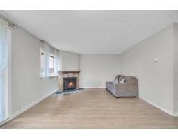 13335 70b Avenue, Surrey, BC V3W7Z3 Photo 7