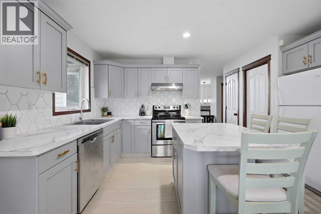 46 Livingston Close, Lacombe