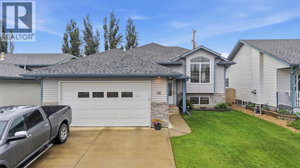 46 Livingston Close, Lacombe