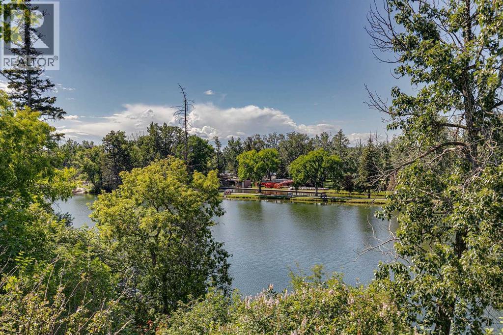 8808 48 Avenue - 15