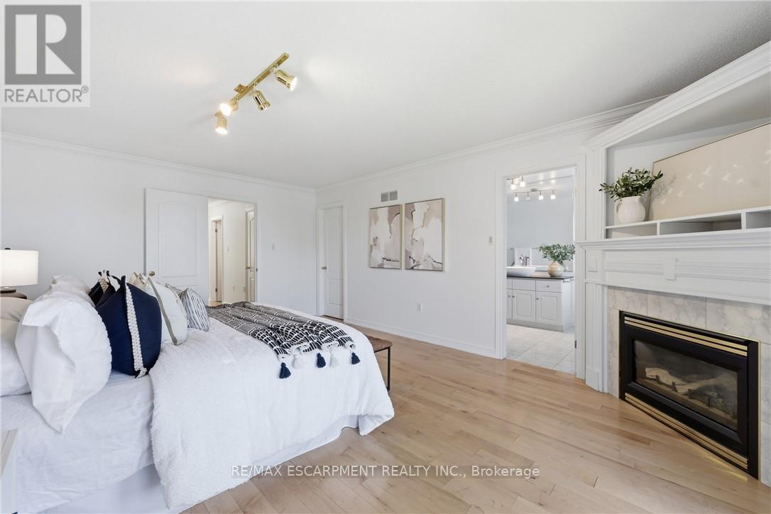 #6 85 EDGEWATER DRIVE - 21