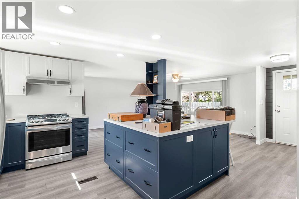 7 Tamarack Crescent NW - 10