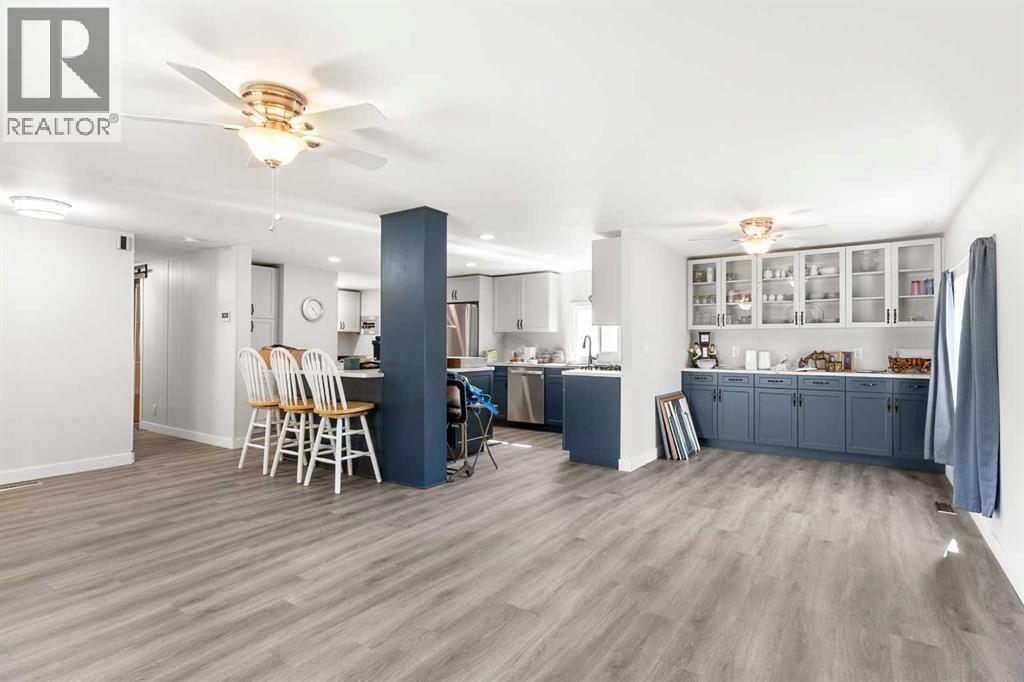 7 Tamarack Crescent NW - 6