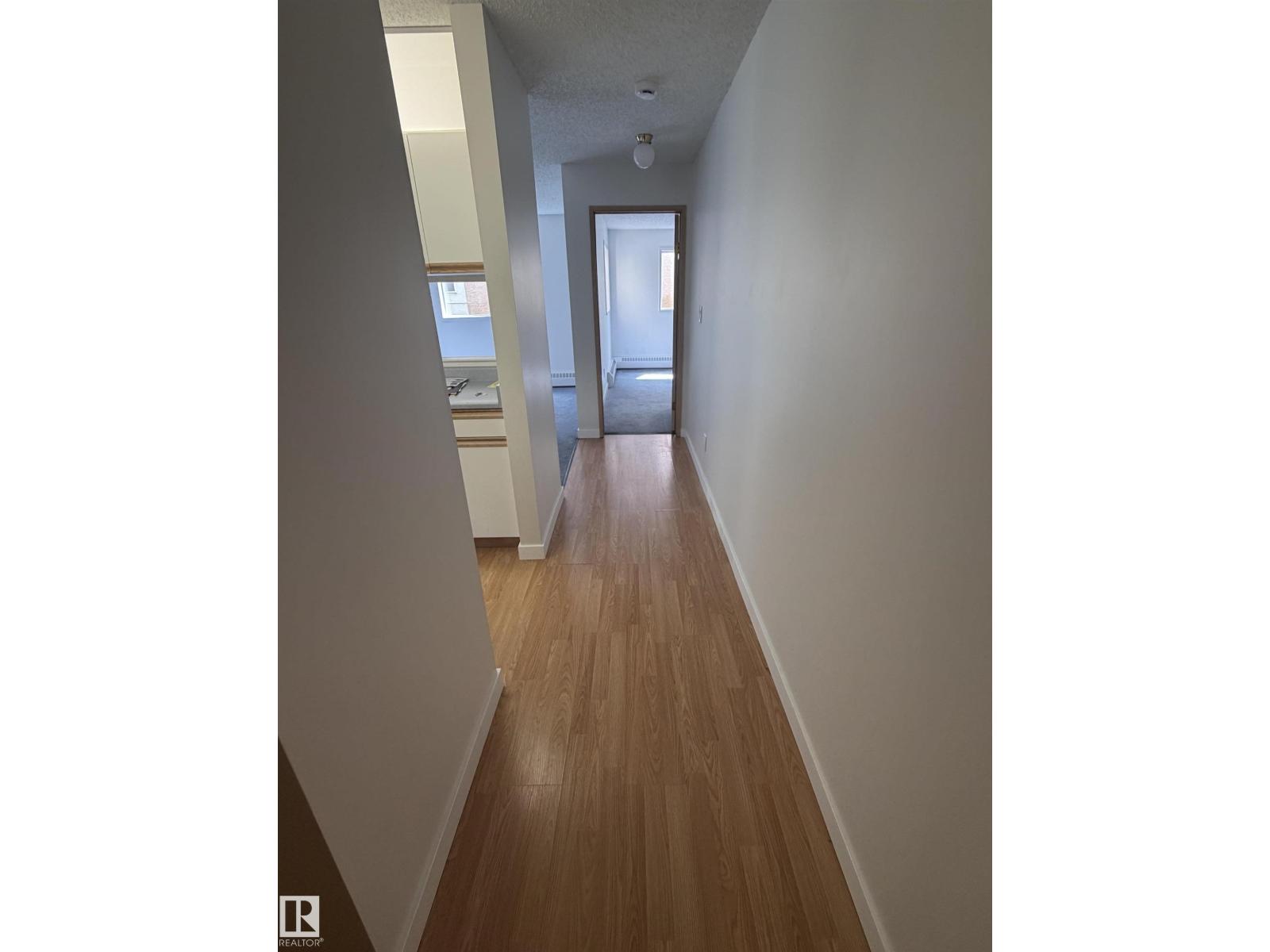#213 17467 98A AV NW - 11
