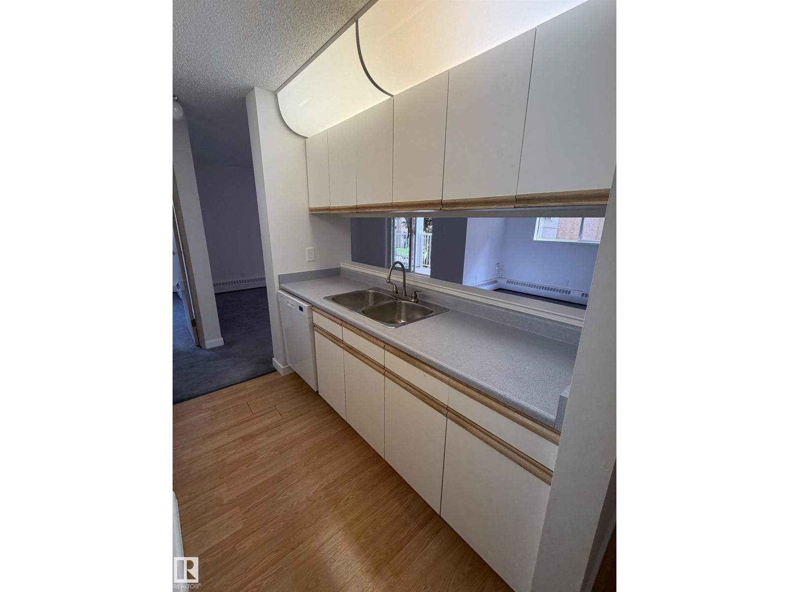 #213 17467 98A AV NW - 5
