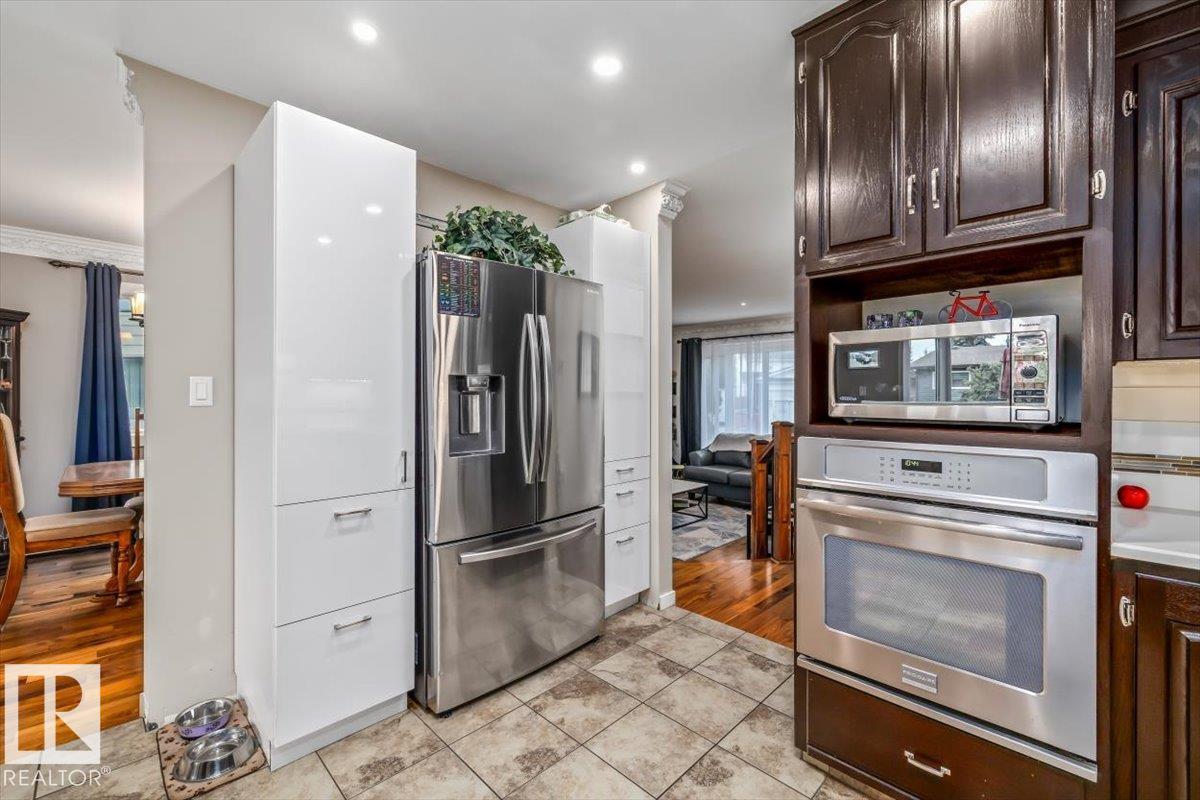 8720 152B AV NW — photo 11