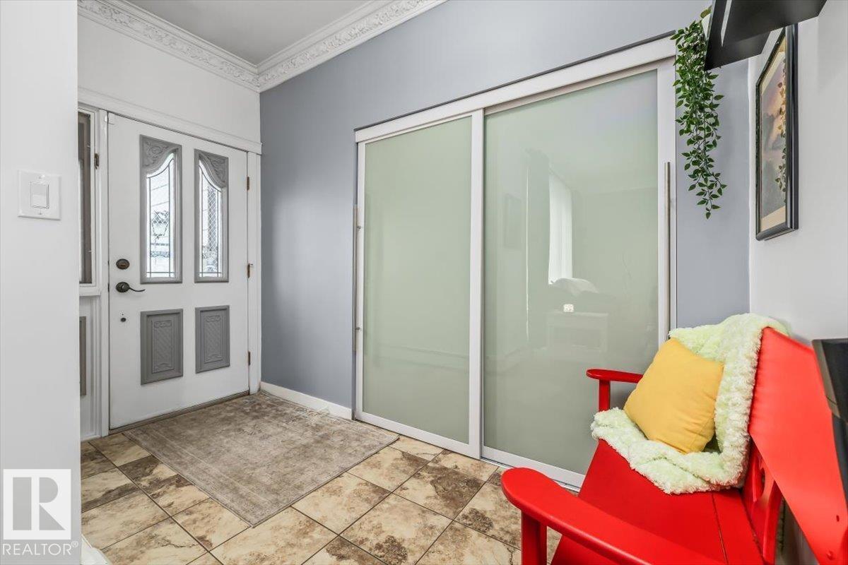 8720 152B AV NW - photo 3