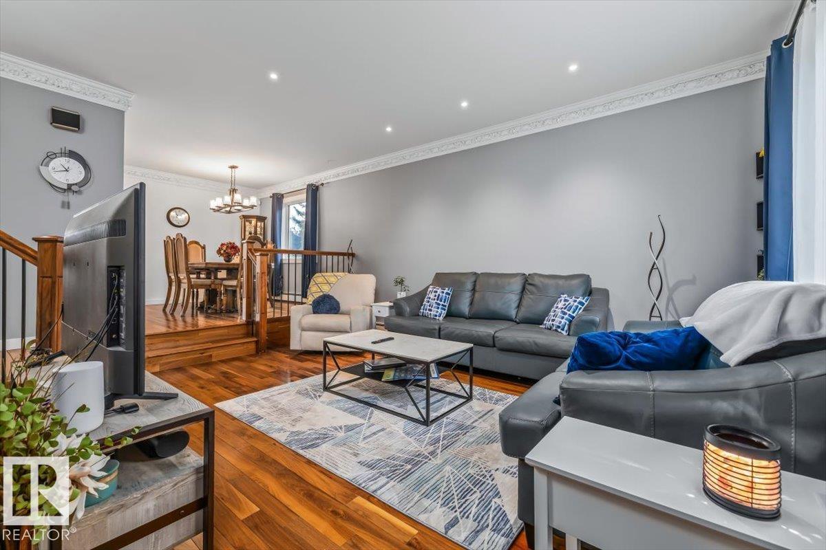 8720 152B AV NW - photo 4