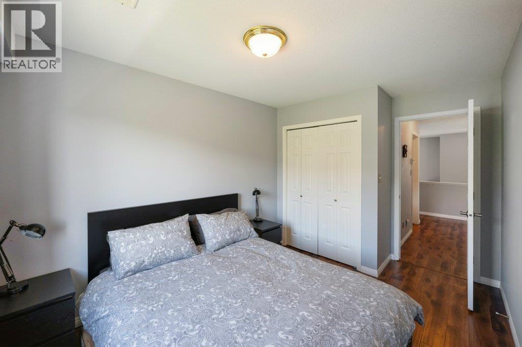 #8 6514 MEADOWS Drive - 33