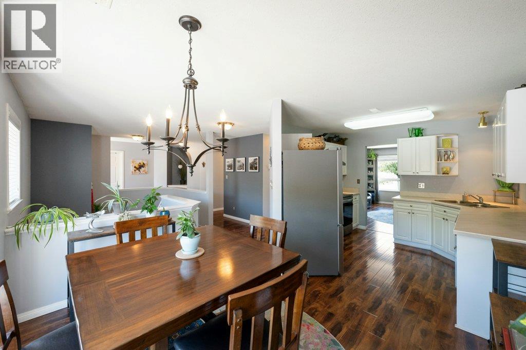 #8 6514 MEADOWS Drive - 9