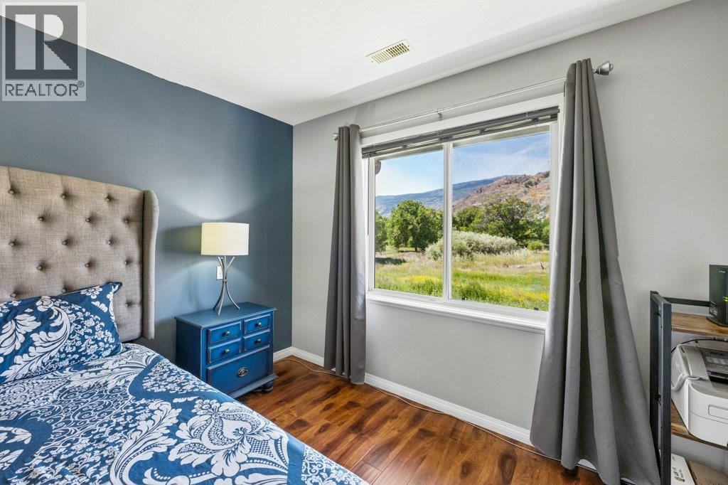 #8 6514 MEADOWS Drive - 25