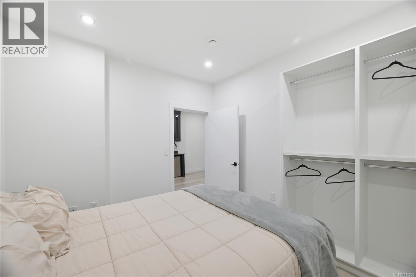 2197 Navigators Rise - 45