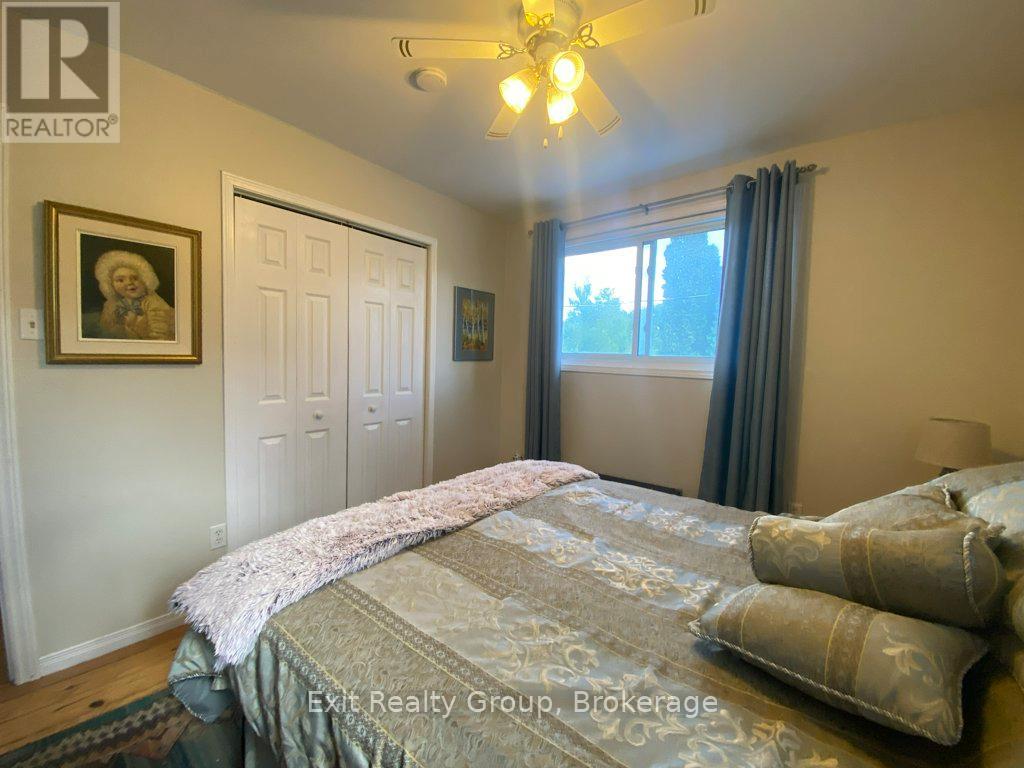 1466 CARMAN ROAD - 21