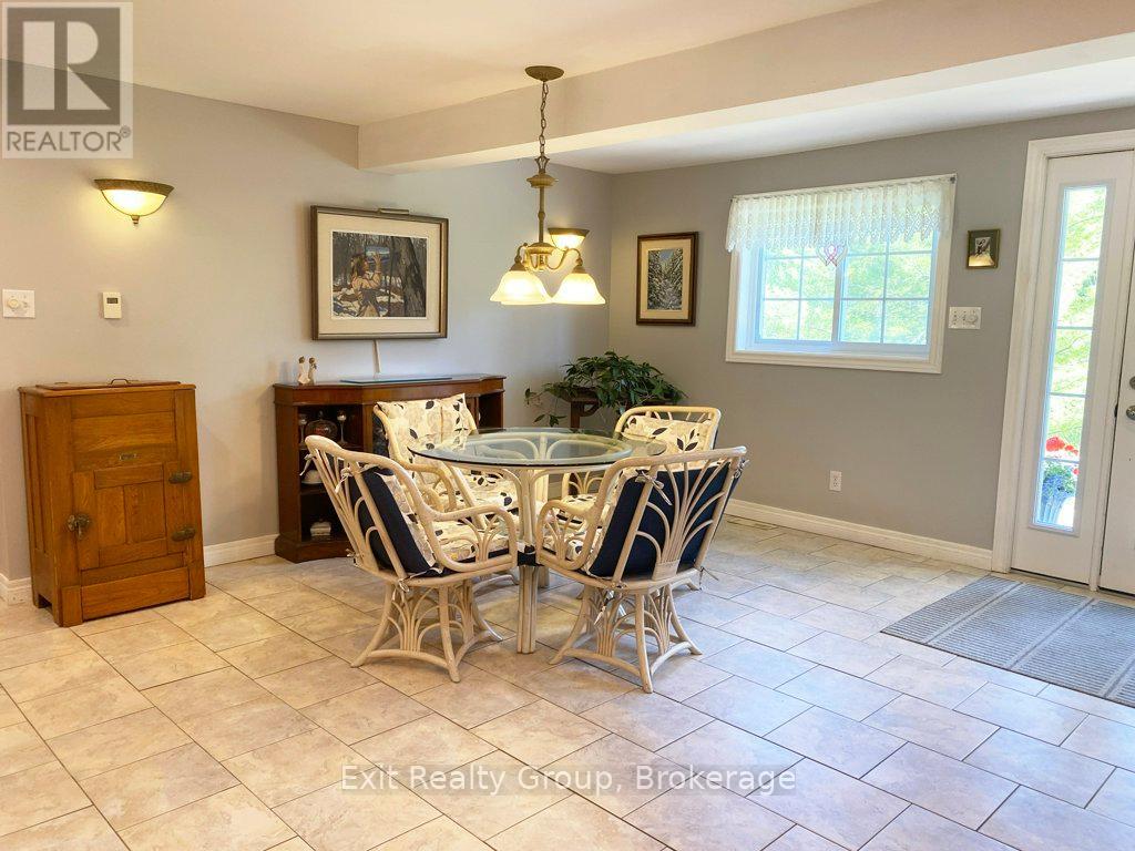 1466 CARMAN ROAD - 5