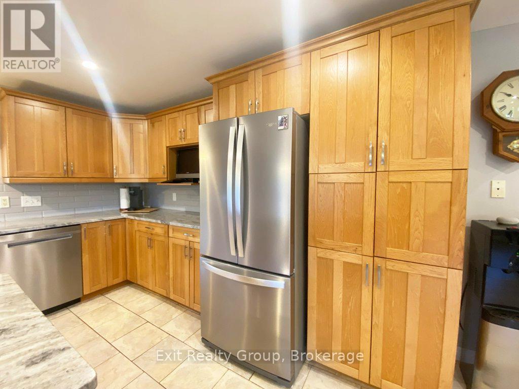 1466 CARMAN ROAD - 8