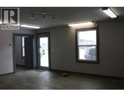 10004 94 Avenue, Fort St  John, BC V1J5J6 Photo 19