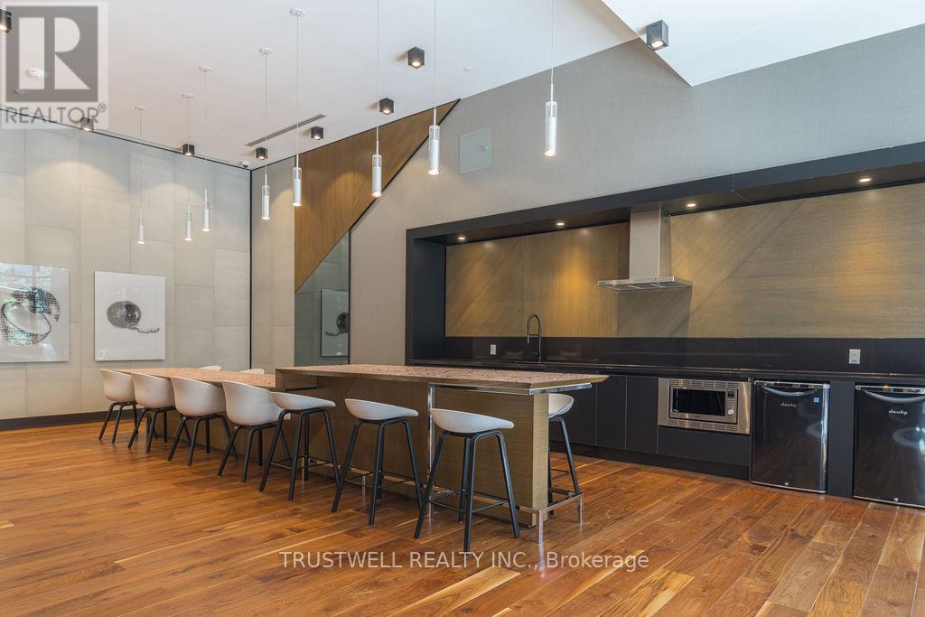 #407 38 SIMCOE PROMENADE - Image 20