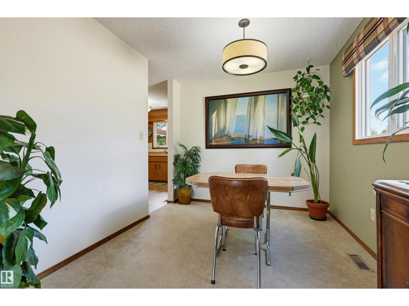 1920 65 ST NW - 10