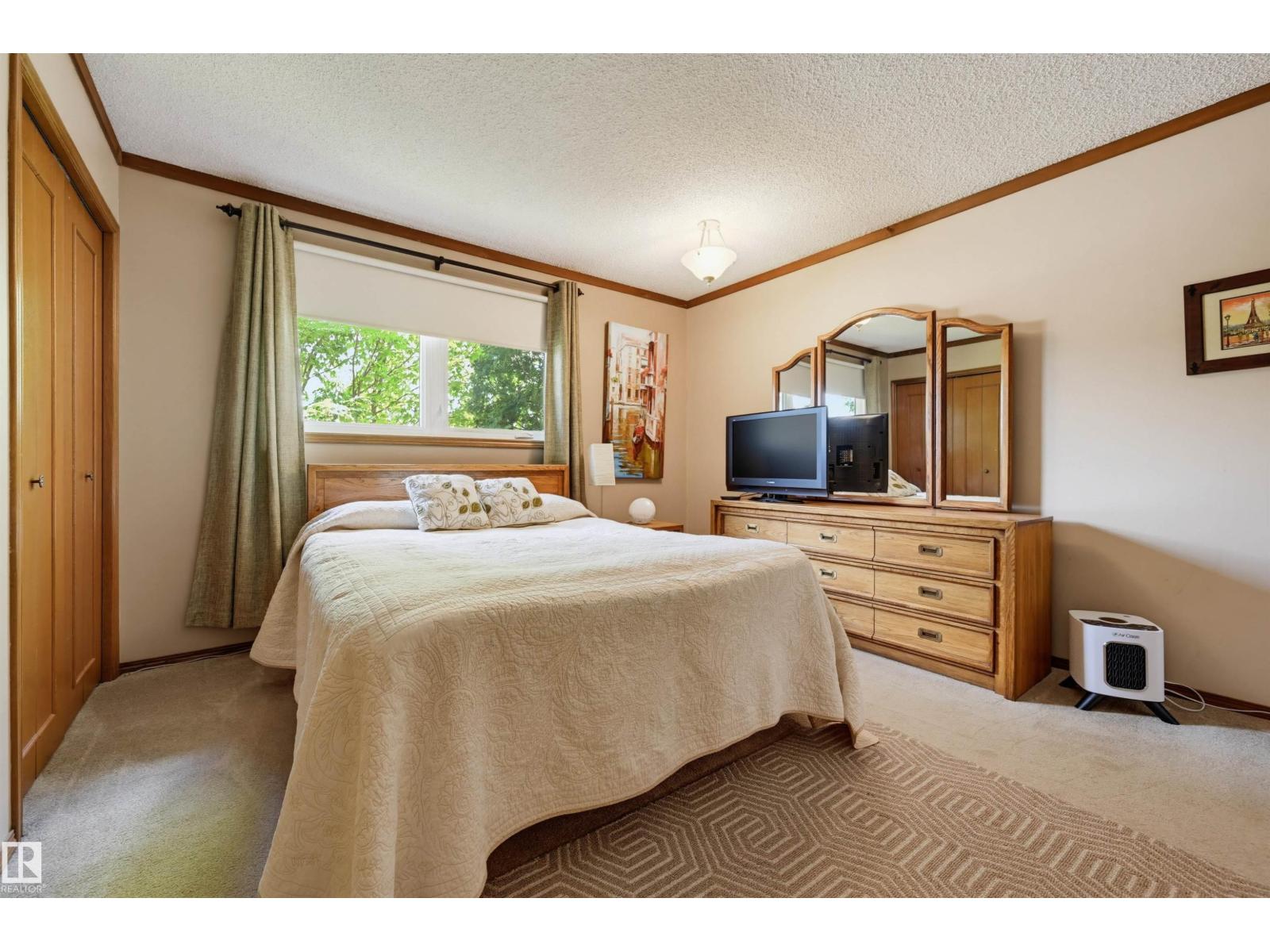 1920 65 ST NW - 16