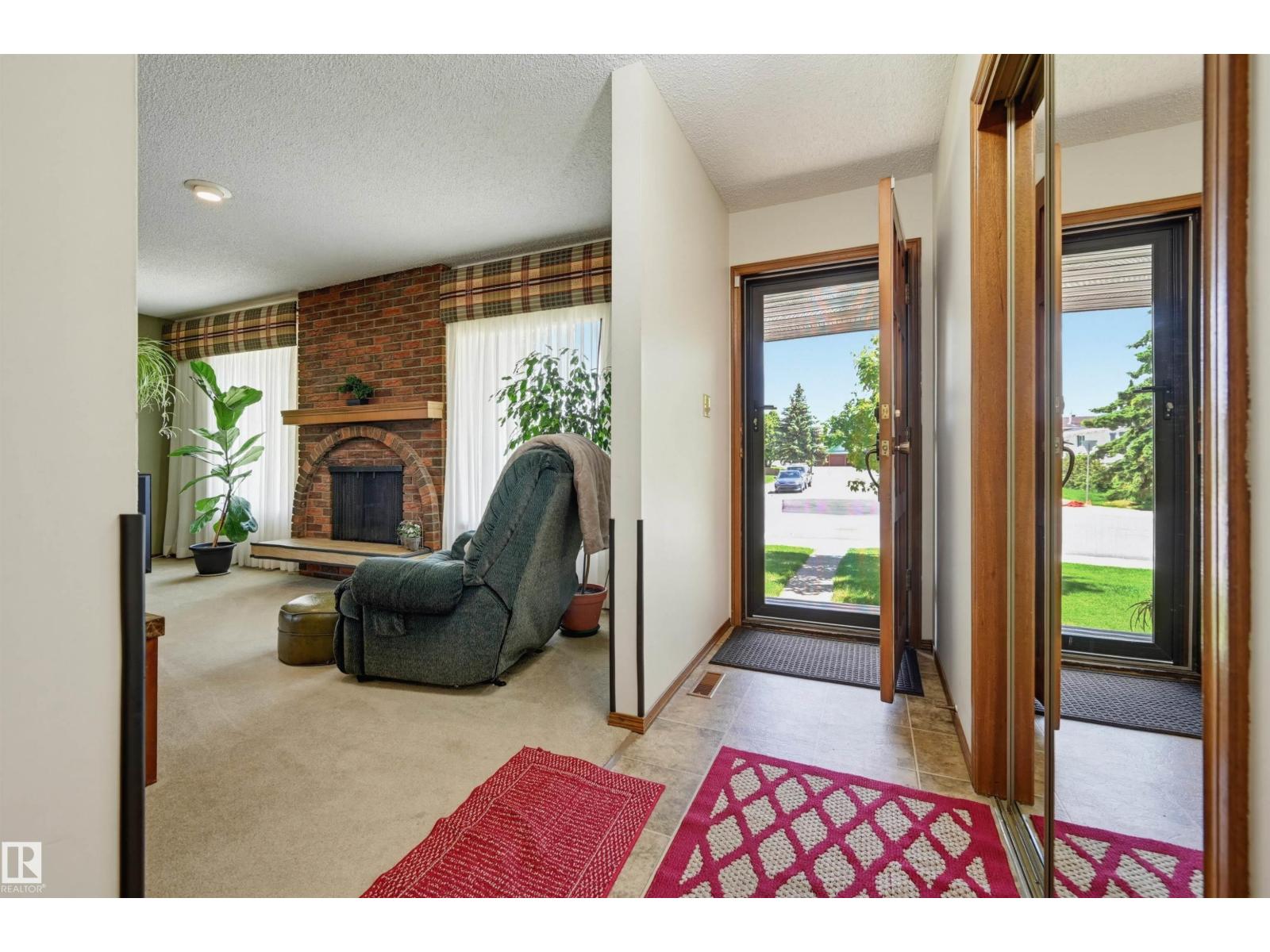 1920 65 ST NW - 3