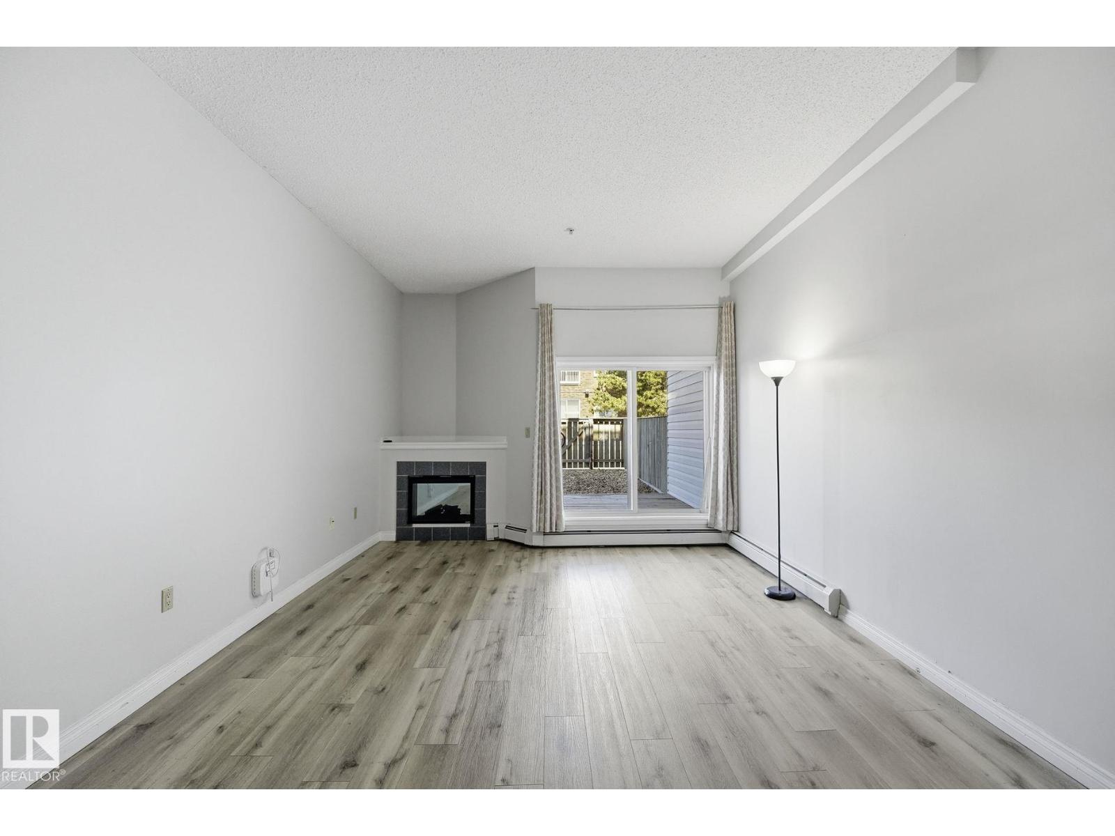 #105 11446 40 AV NW NW - 14
