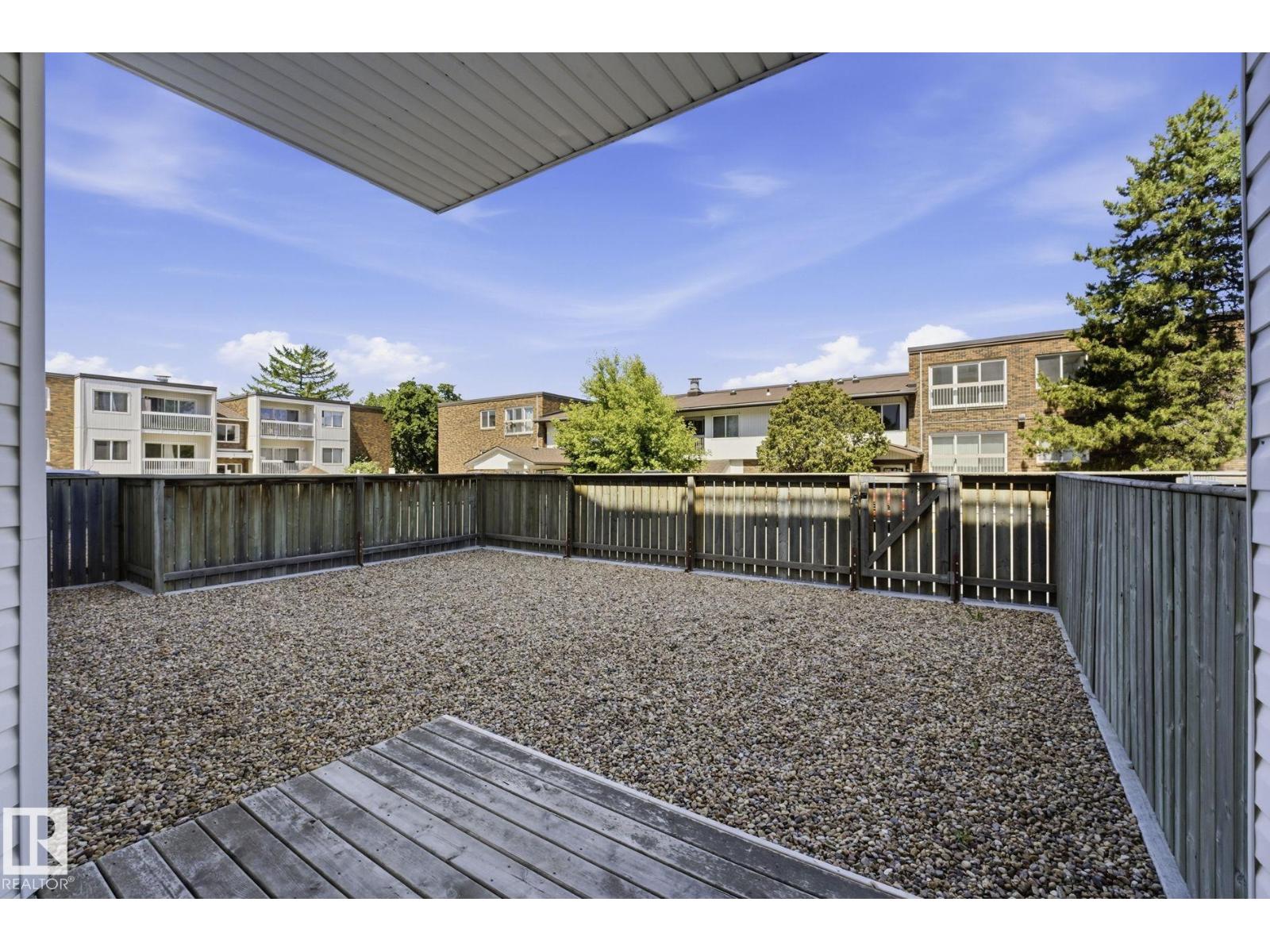 #105 11446 40 AV NW NW - 26