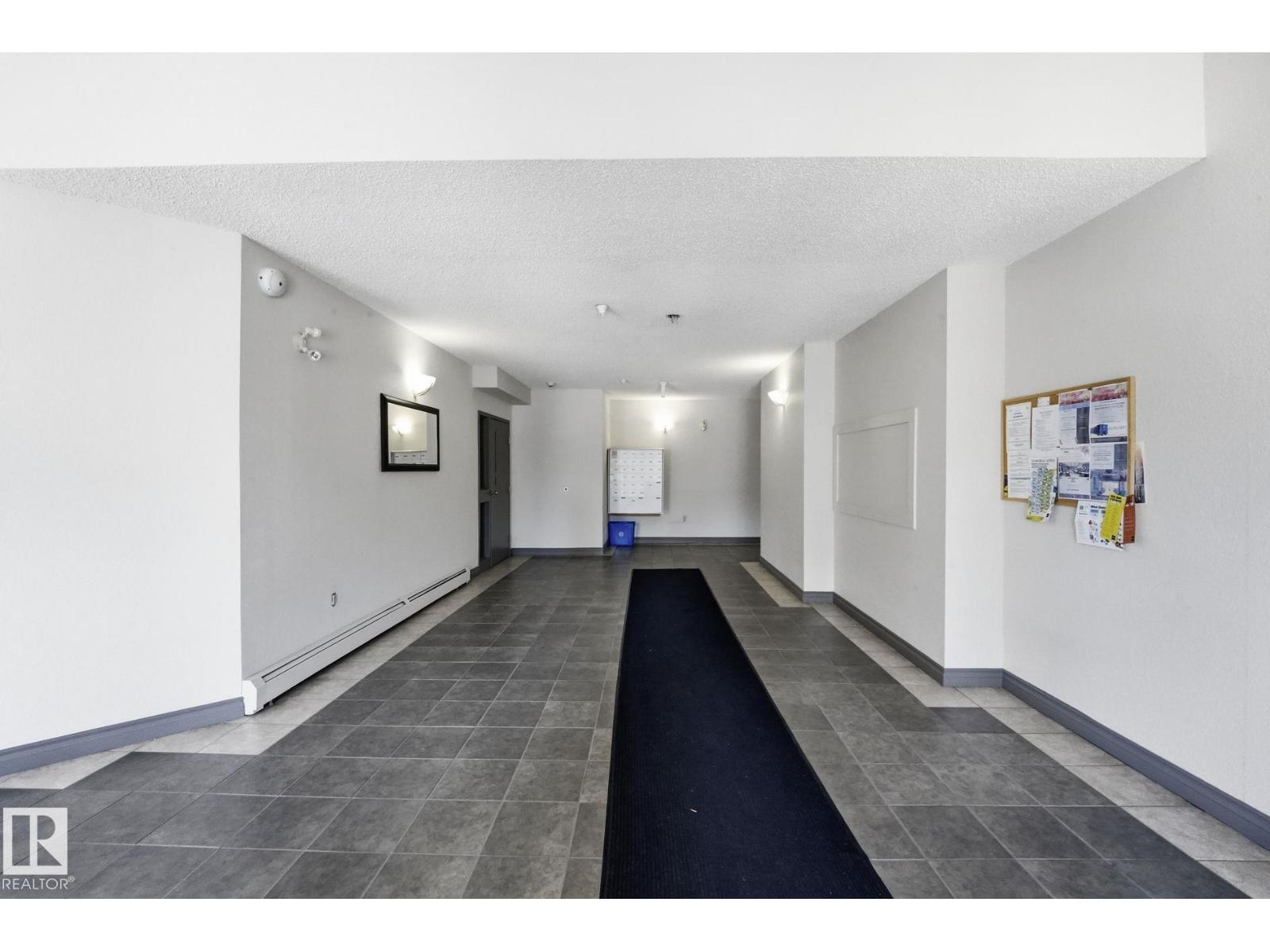 #105 11446 40 AV NW NW - 3