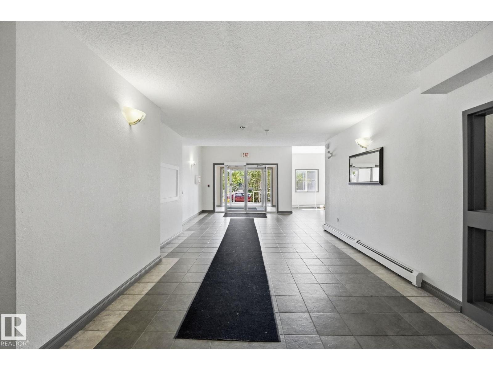 #105 11446 40 AV NW NW - 4