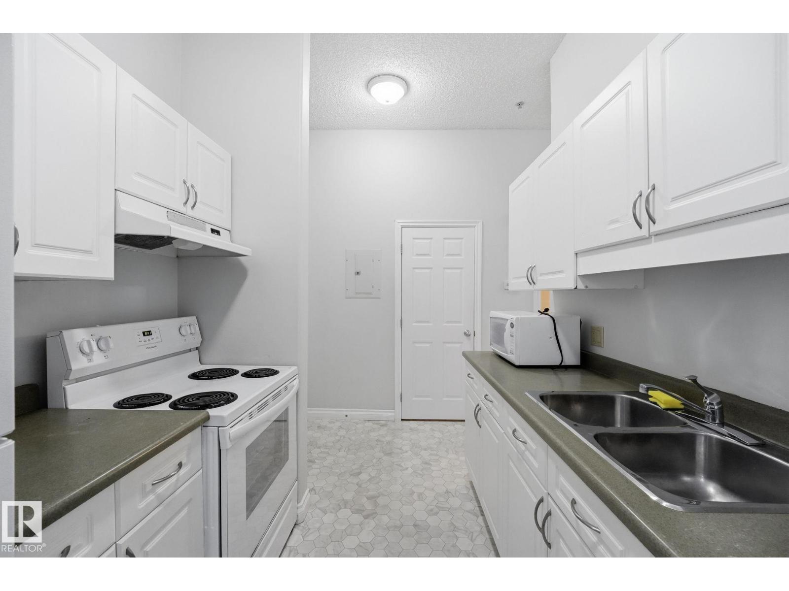 #105 11446 40 AV NW NW - 7