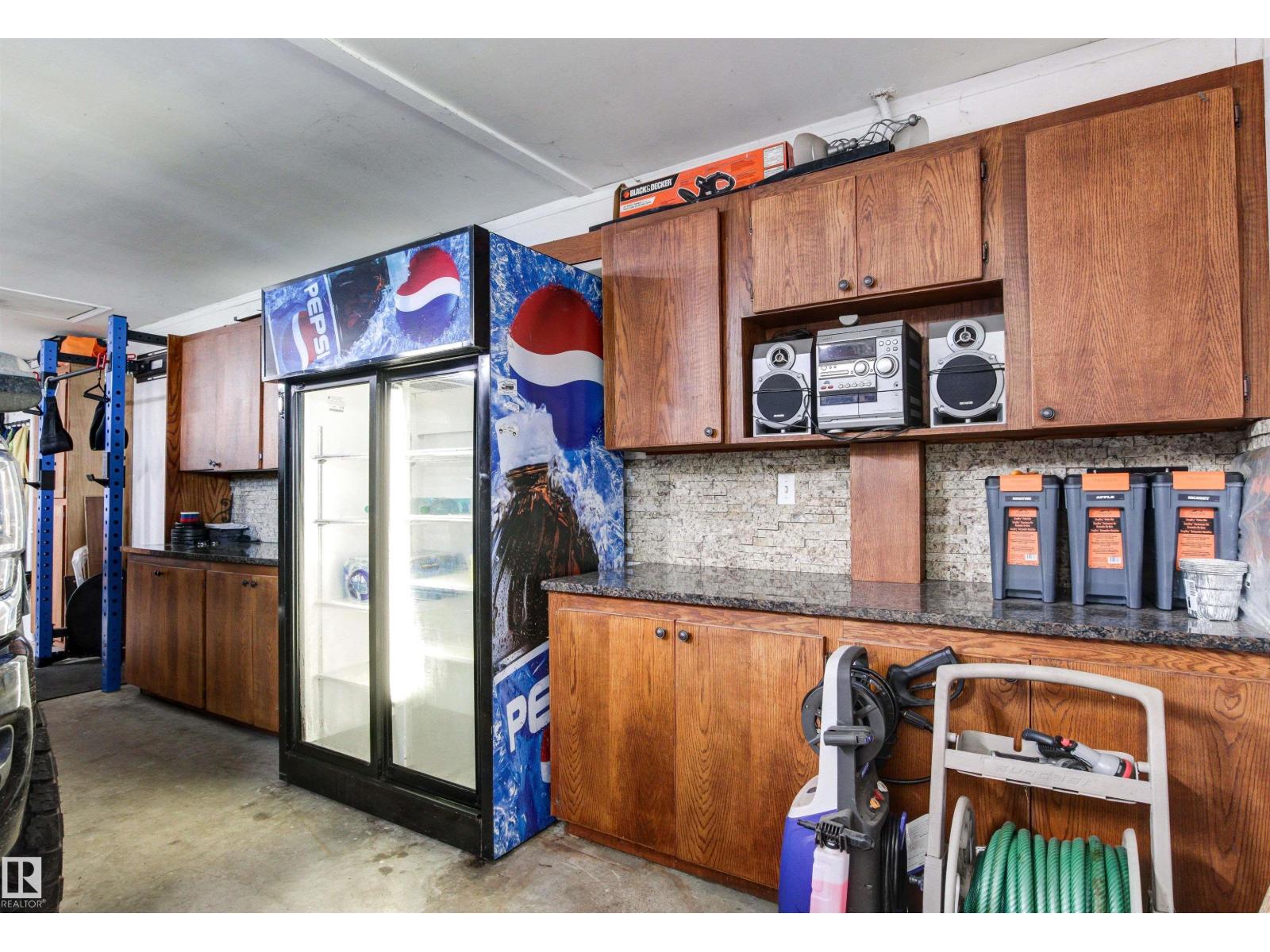 #75 53004 RGE ROAD 54 A - 32