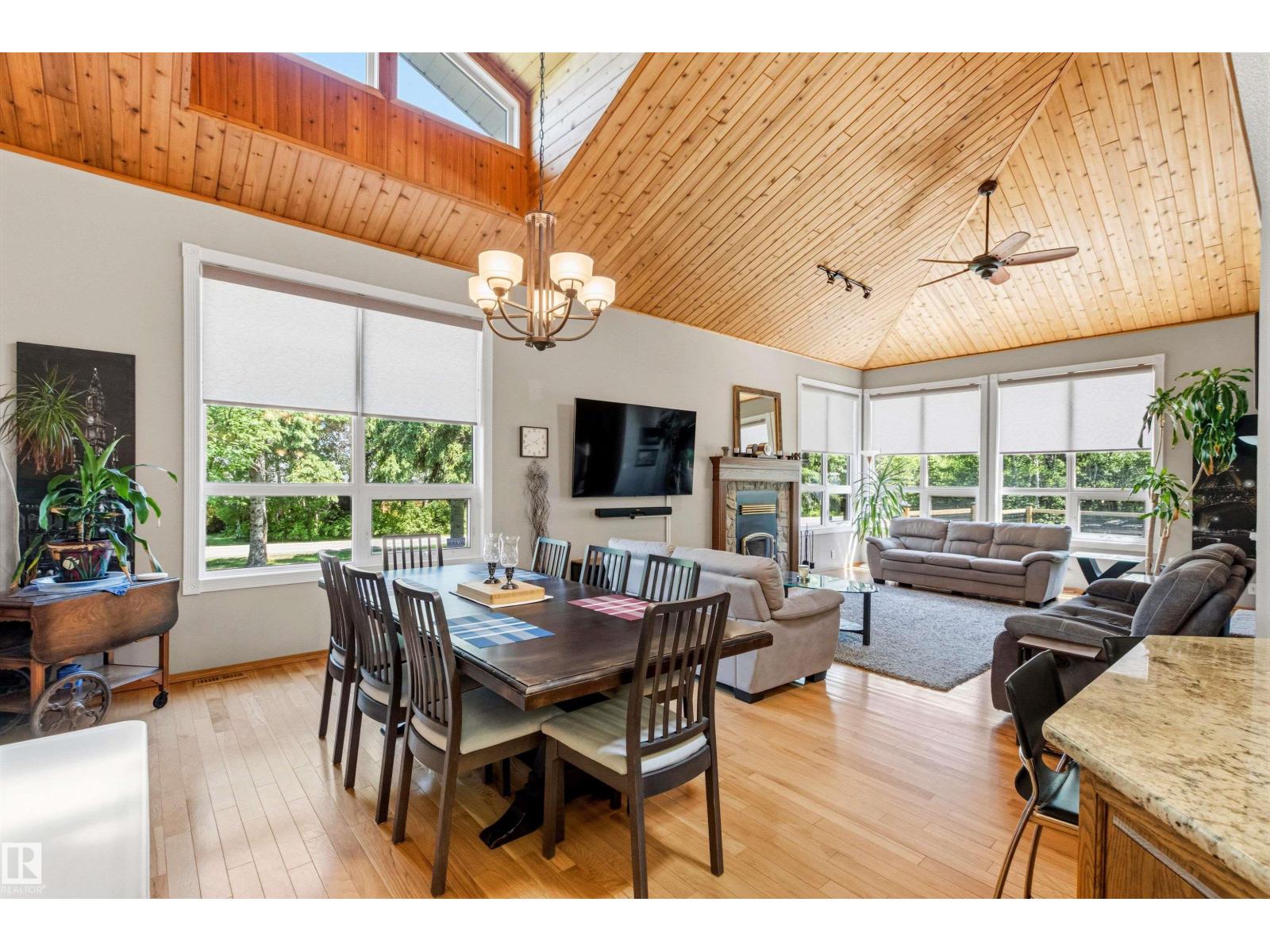 #75 53004 RGE ROAD 54 A - 9