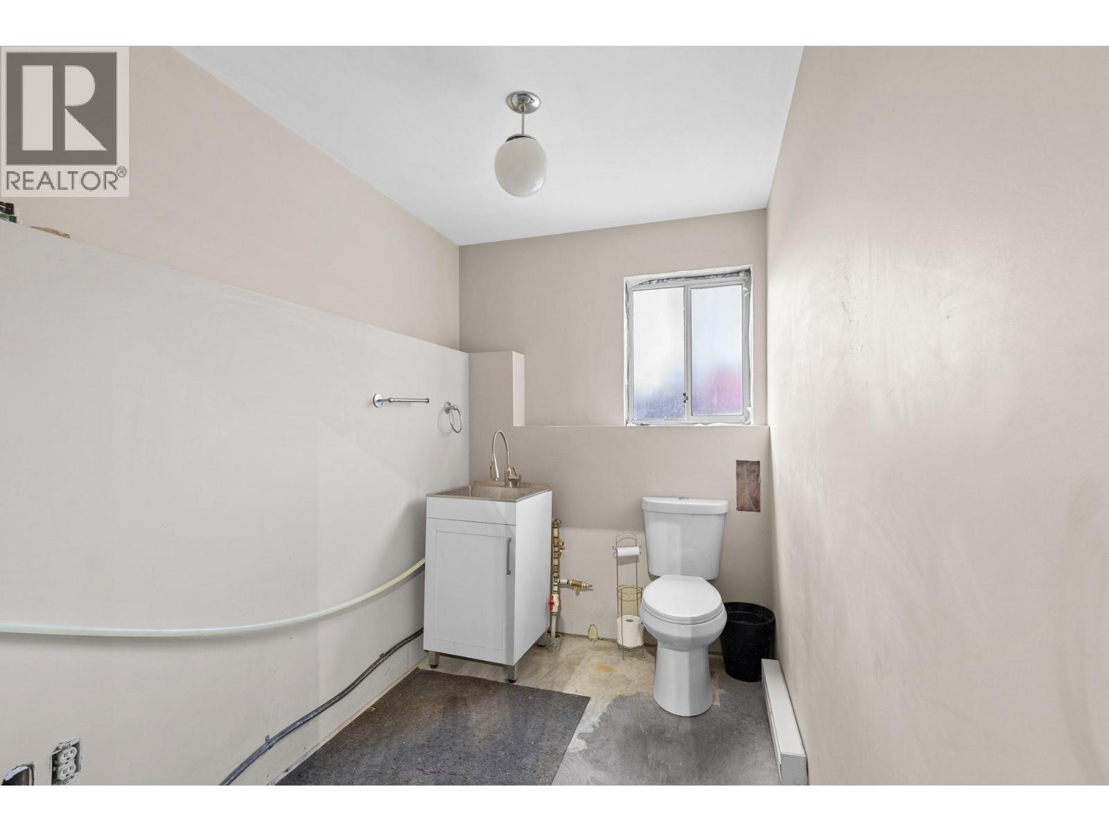 7654 Falcon Ridge Crescent - 54