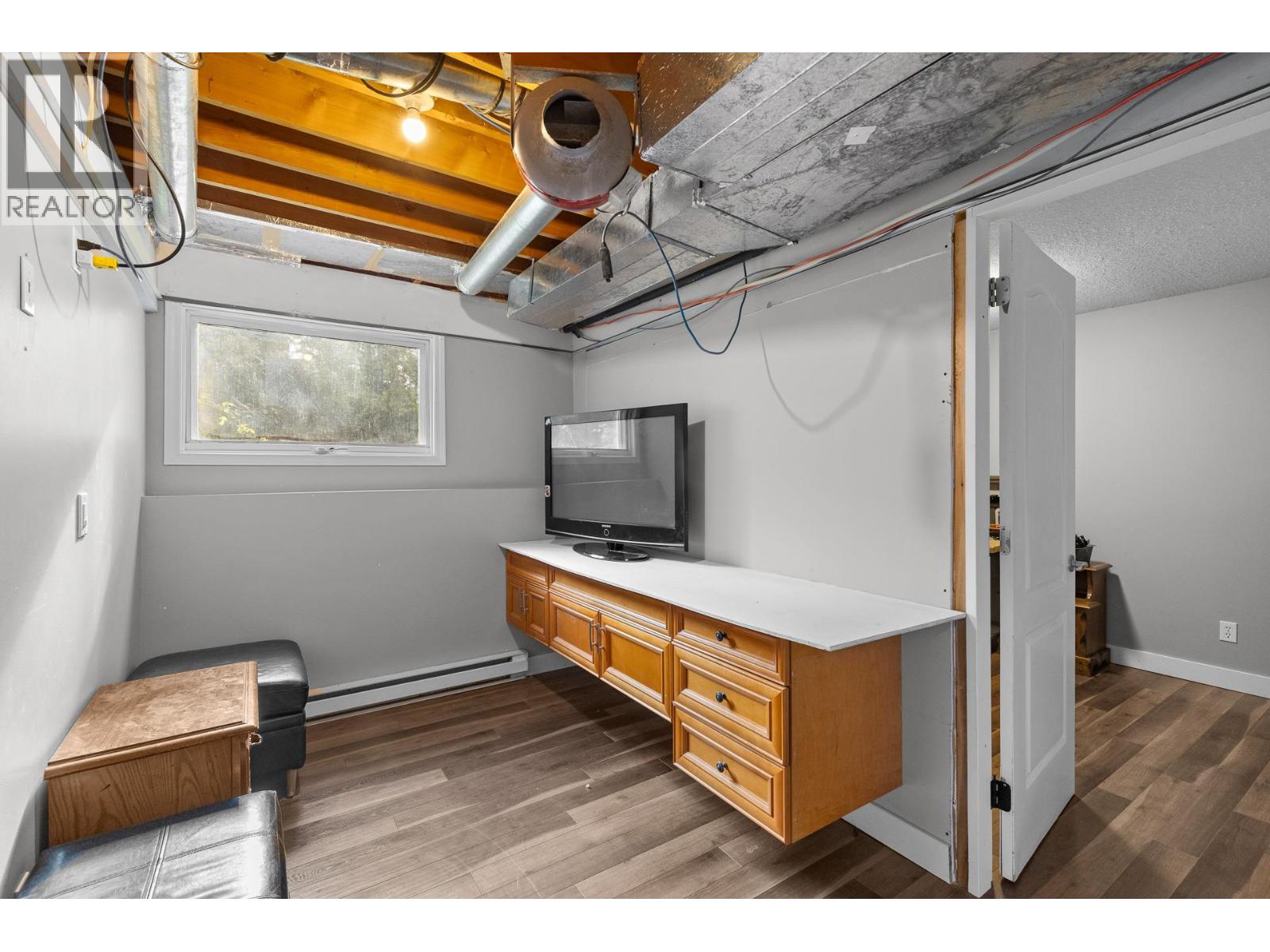 7654 Falcon Ridge Crescent - 50