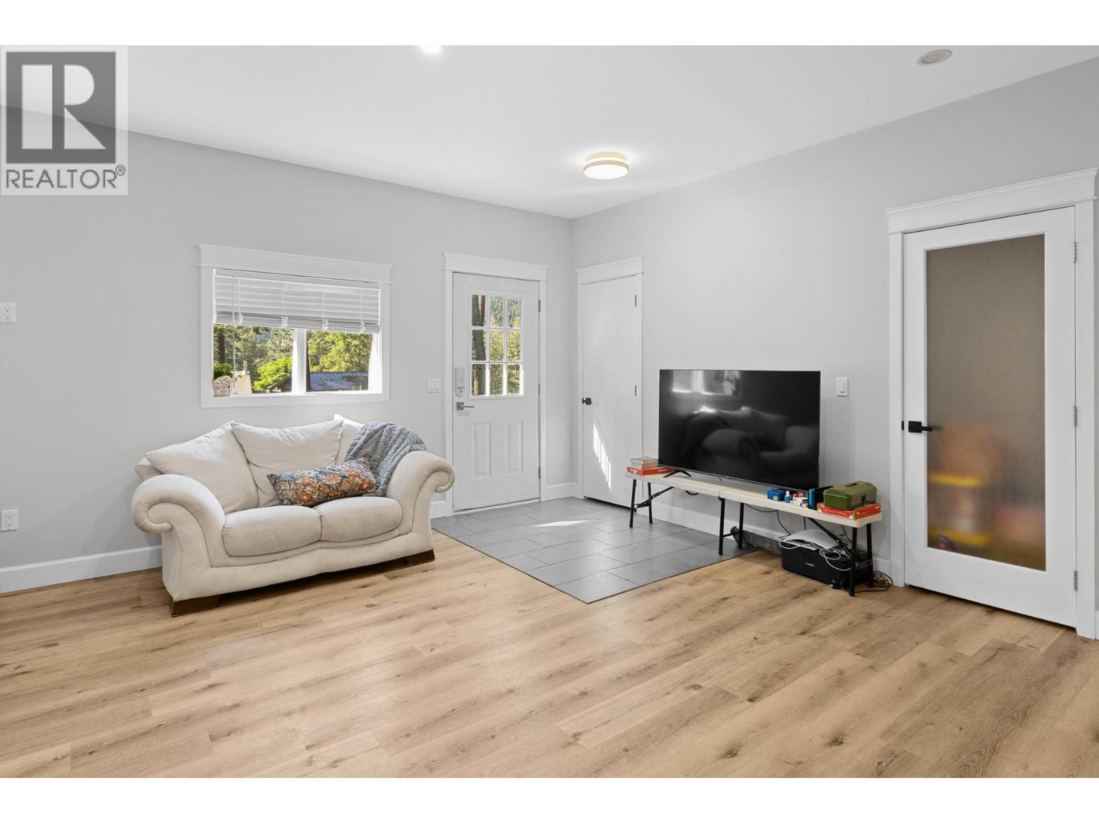 7654 Falcon Ridge Crescent - 57