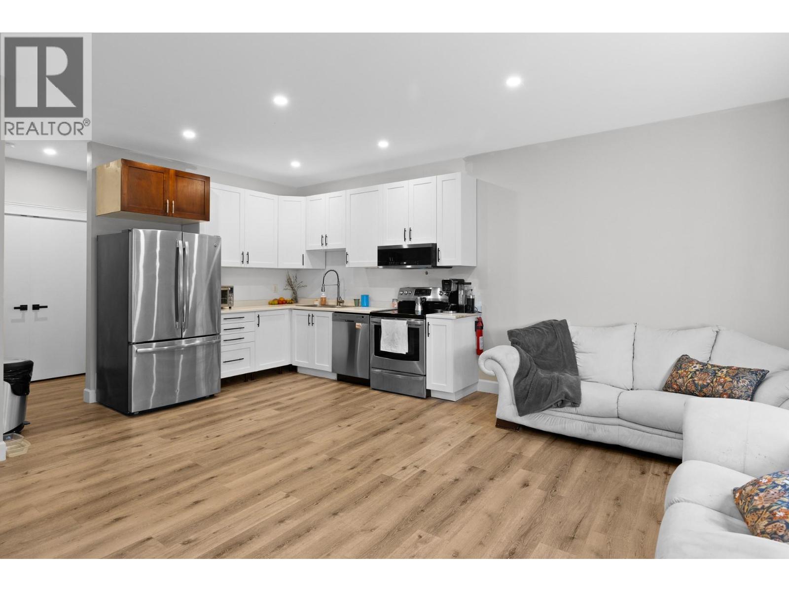 7654 Falcon Ridge Crescent - 58