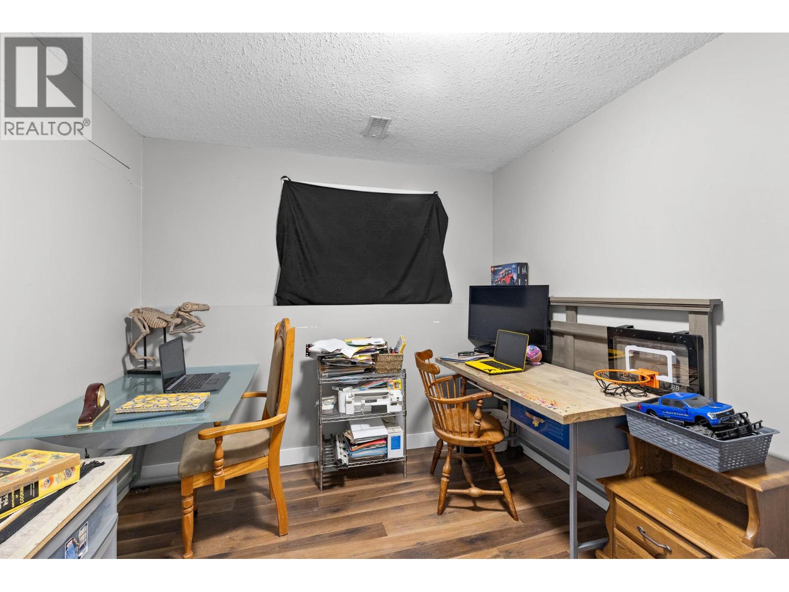 7654 Falcon Ridge Crescent - 51
