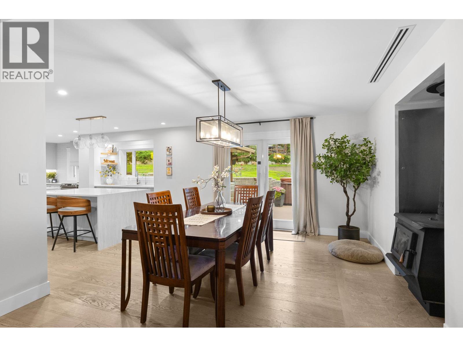 7654 Falcon Ridge Crescent - 6