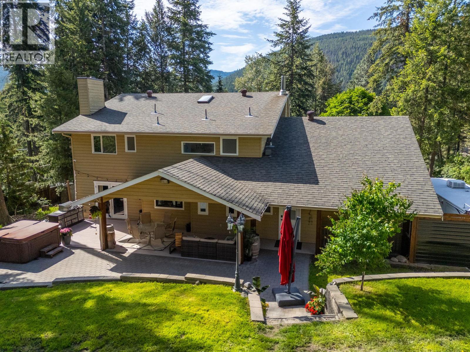7654 Falcon Ridge Crescent - 86