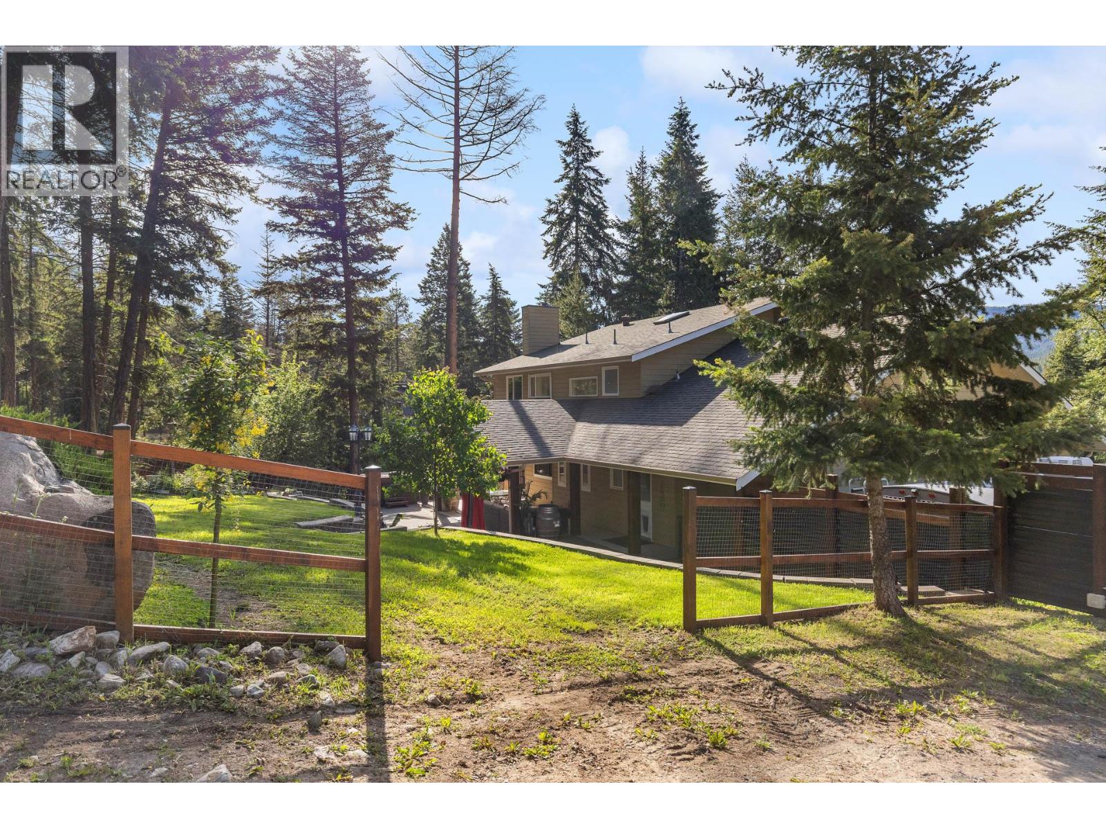 7654 Falcon Ridge Crescent - 69