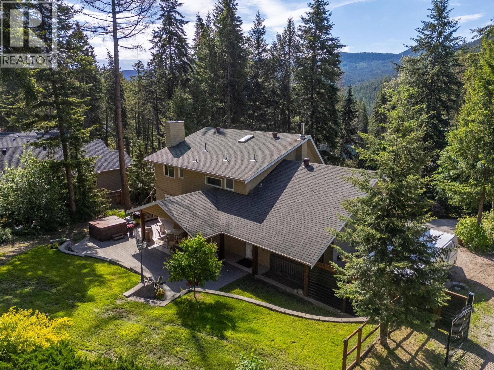7654 Falcon Ridge Crescent - 83