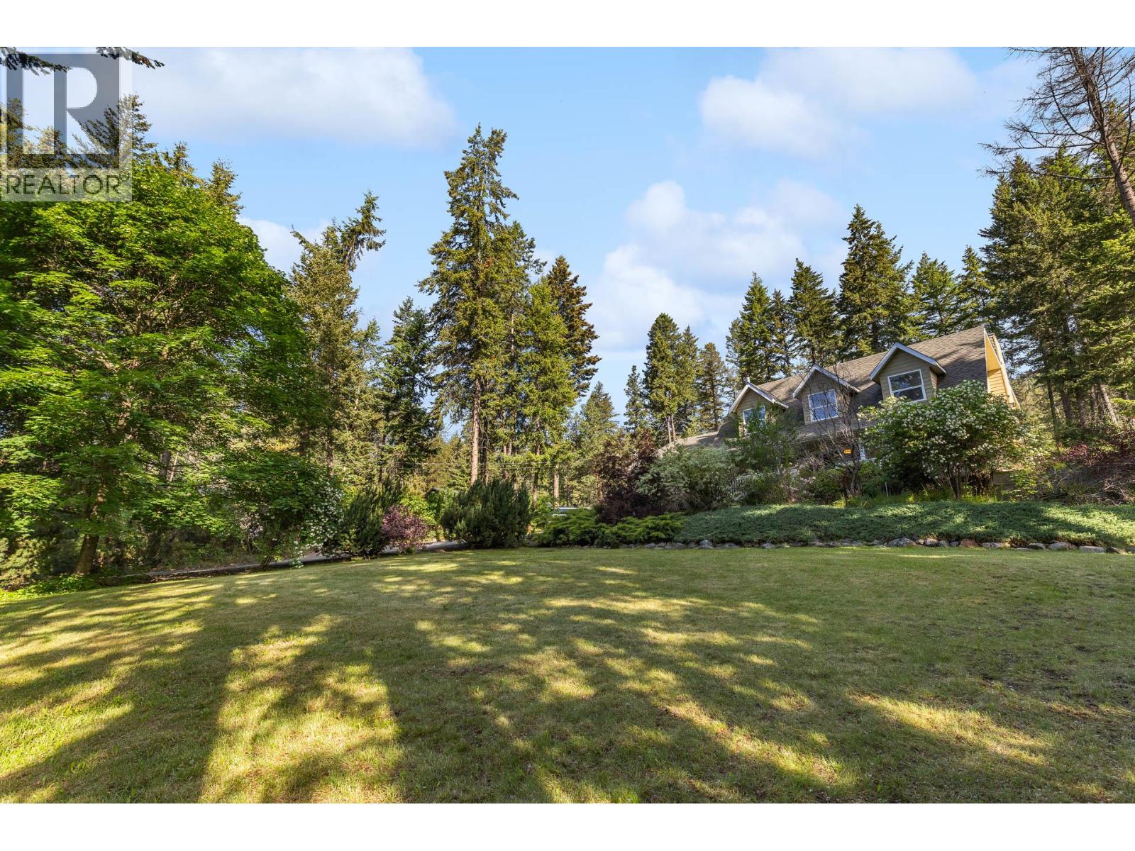 7654 Falcon Ridge Crescent - 68